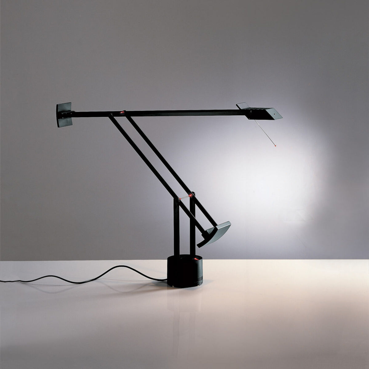 TIZIO 35 TABLE LAMP