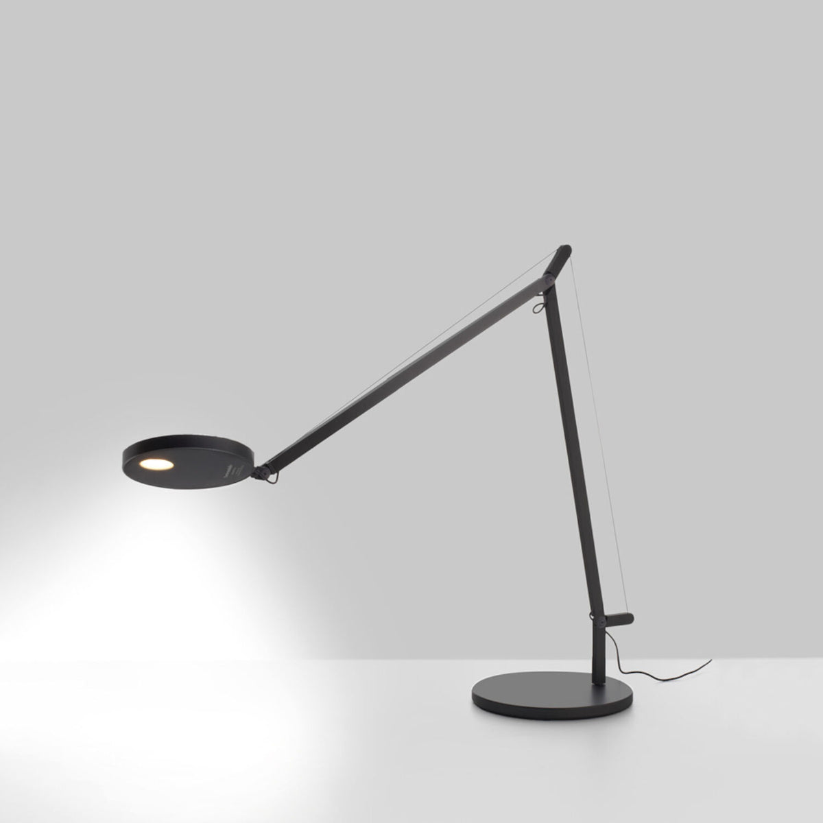 DEMETRA 3000K LED TABLE LAMP WITH BASE, DEM1TB30K