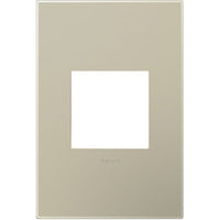 ADORNE 1-GANG PLASTIC WALL PLATE