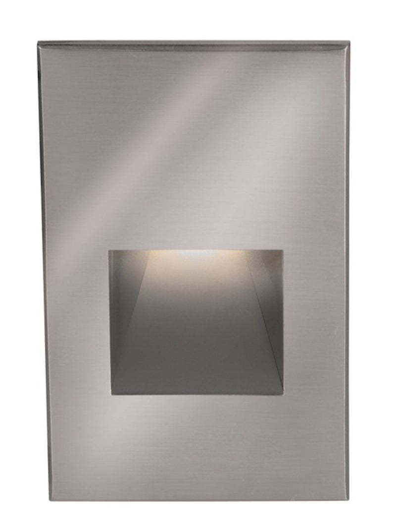 LEDme® VERTICAL STEP AND WALL LIGHT